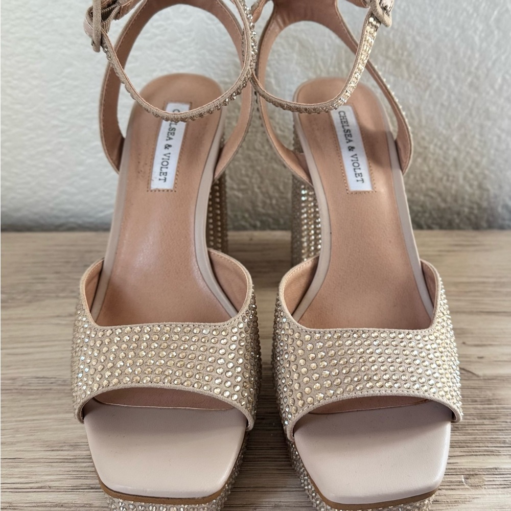 Chelsea & Violet Gold Rhinestone Heels. Size 8.5 - Picture 2 of 8